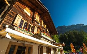 Berghotel Oeschinensee