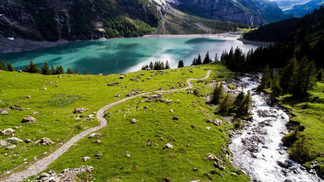 Berghotel Oeschinensee Kandersteg Exterior foto