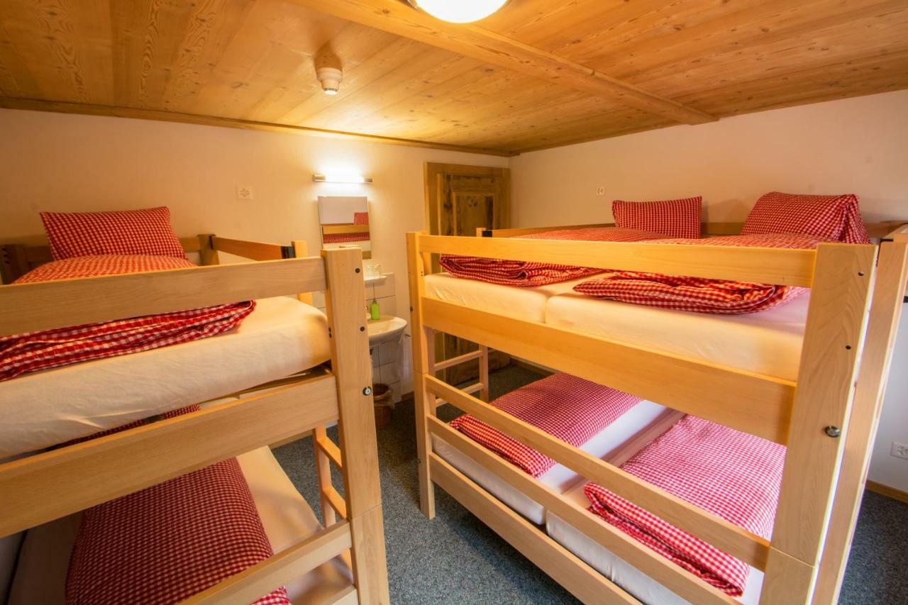 Berghotel Oeschinensee Kandersteg Exterior foto